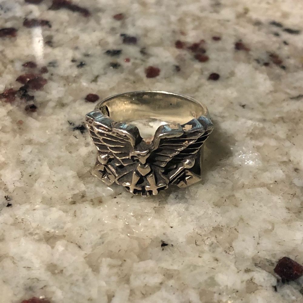 Silver men’s ring